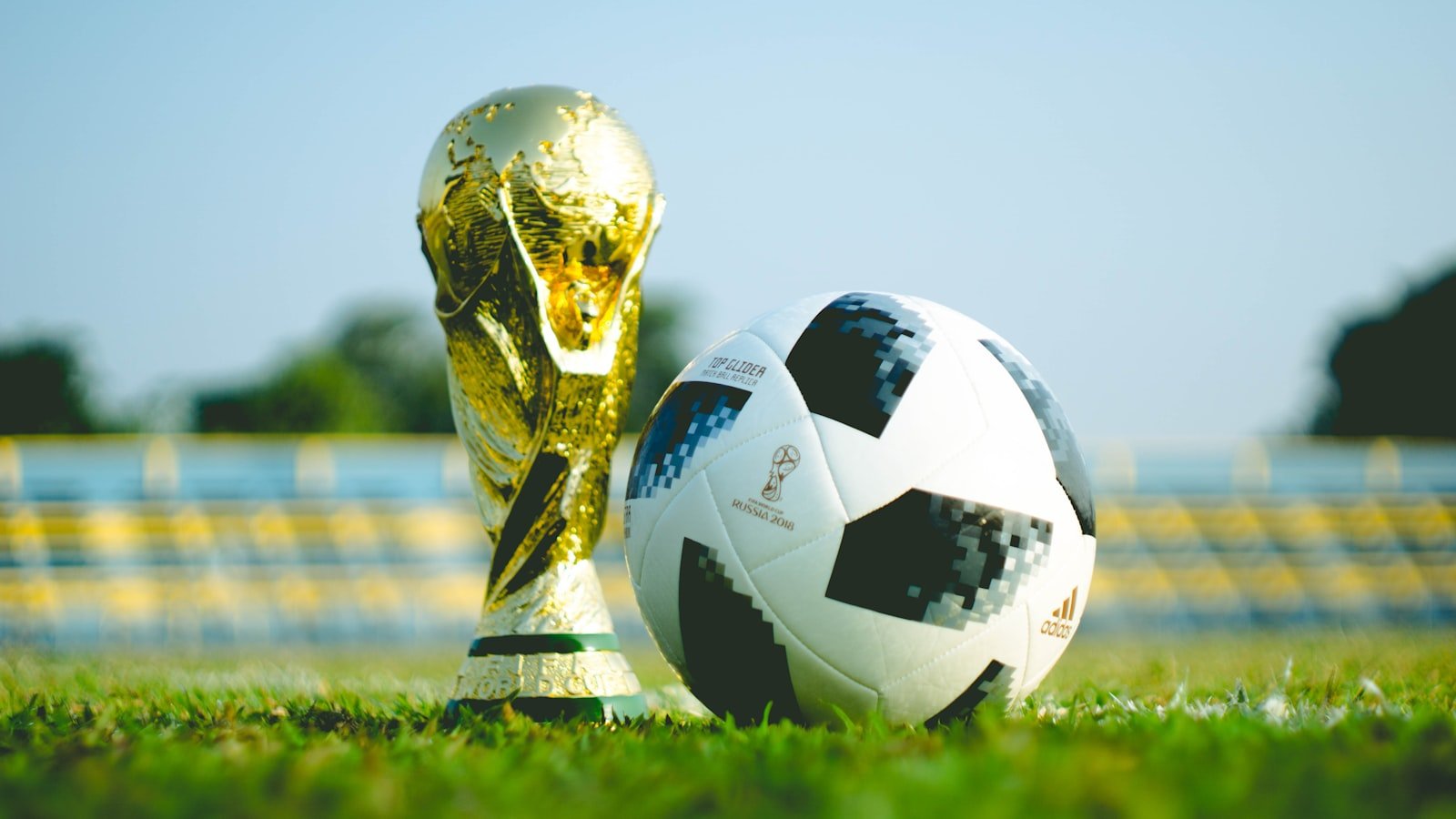 Sports stadium, immersive art exhibit, and family attractions collage in Abu Dhabi
