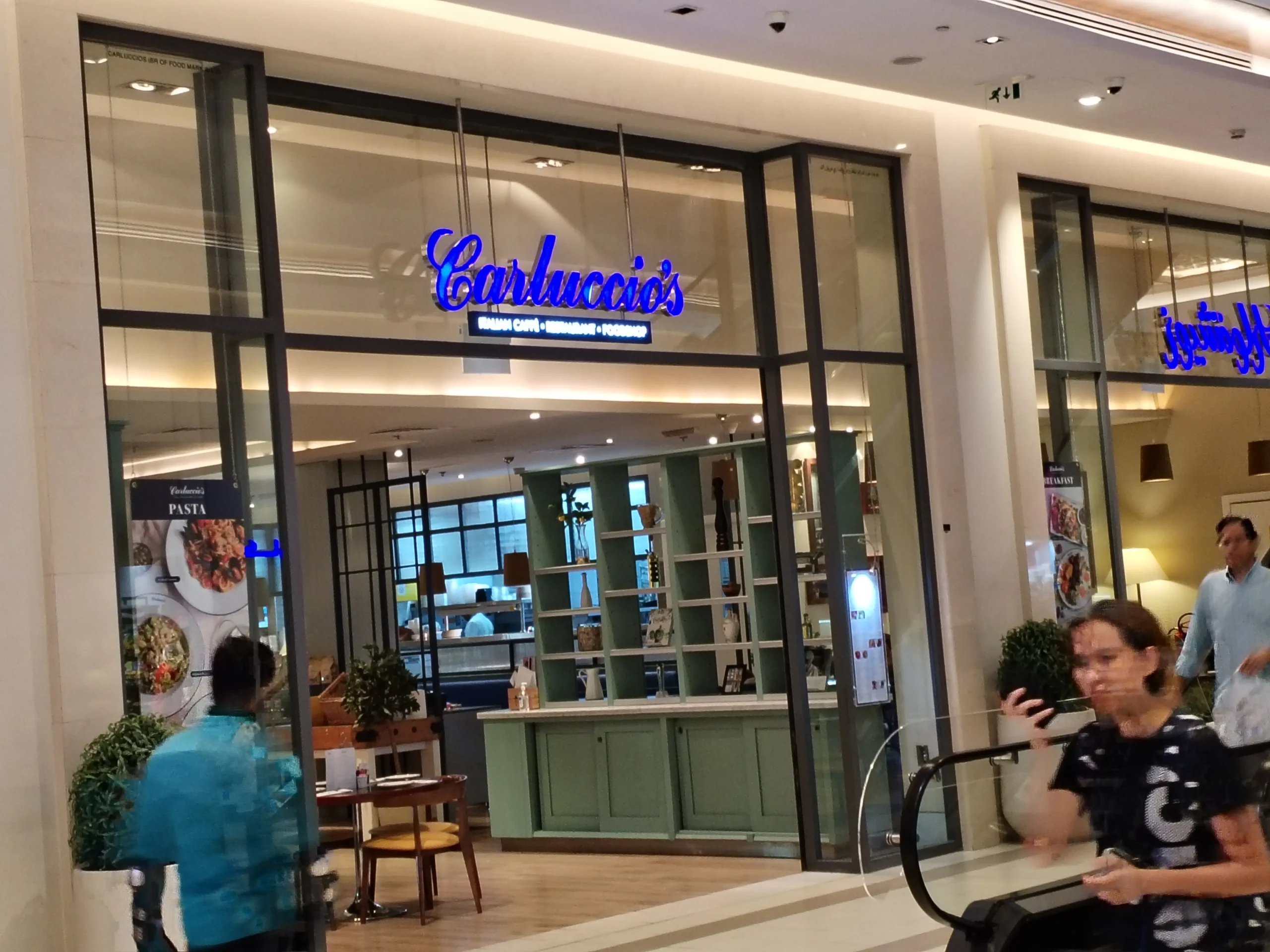 Carluccio’s Italian restaurant at Arabian Ranches Souk II Dubai
