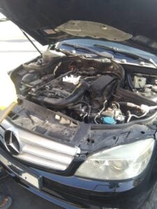 providing auto repair in our dubai shop.jpg